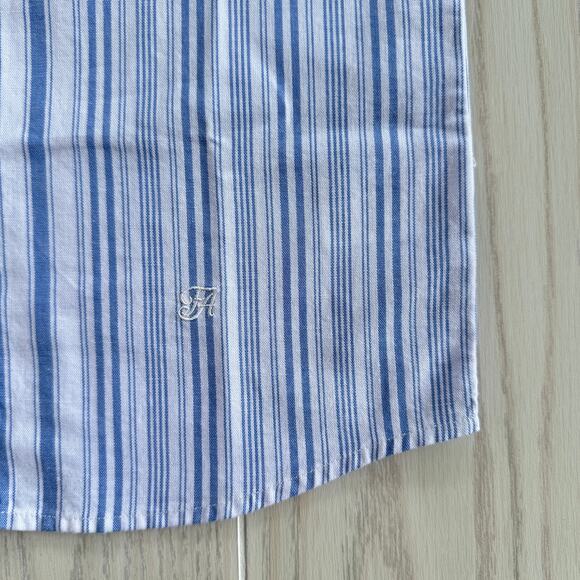 Free Assembly Boy's Small (6/7) Striped White Blue Button Dress Shirt - Picture 3 of 8